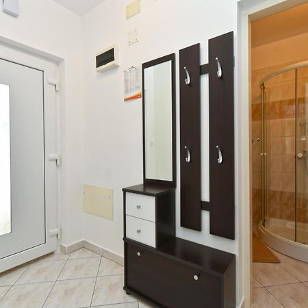 Apartments Nevina 1230 普拉 外观 照片