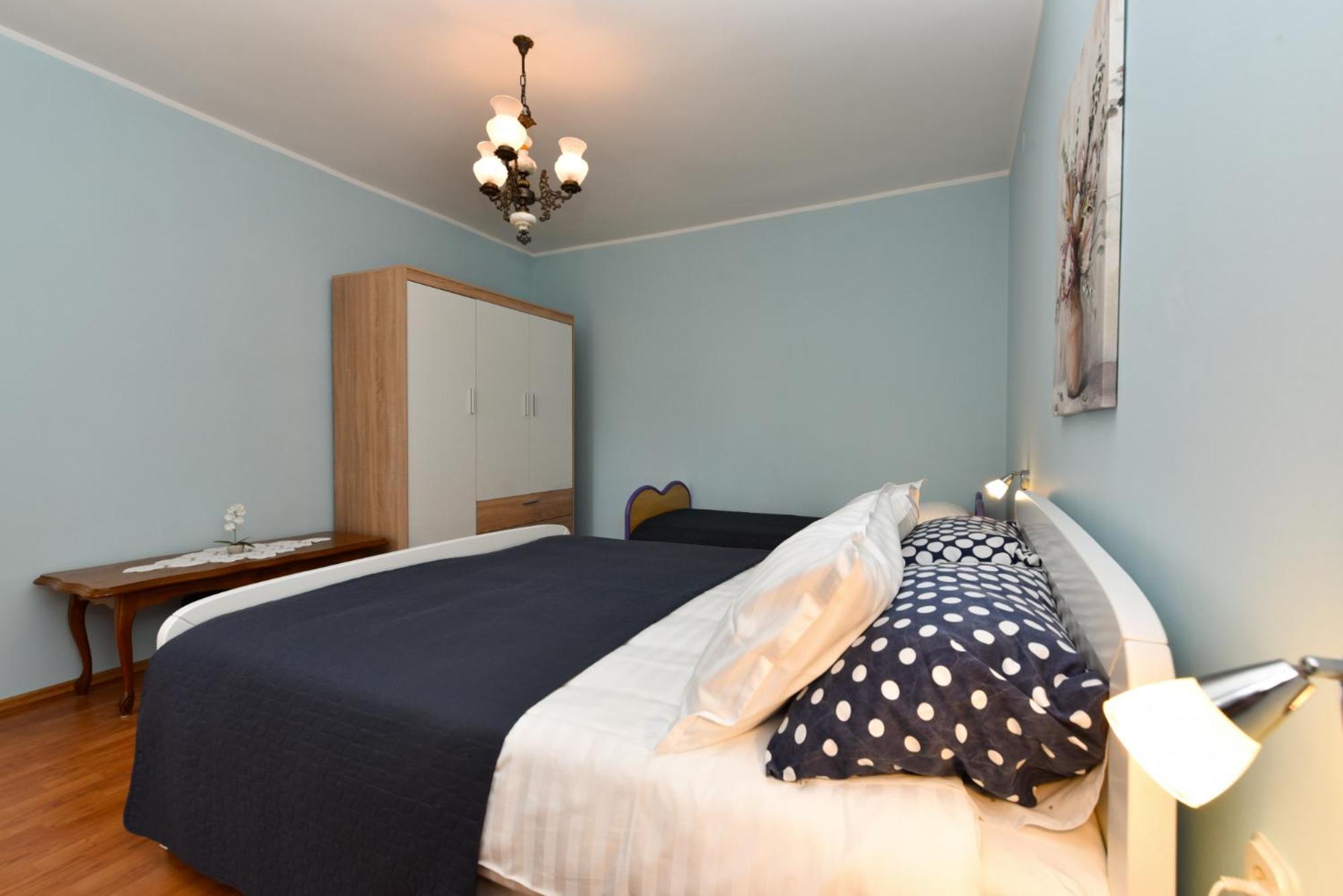 Apartments Nevina 1230 普拉 外观 照片