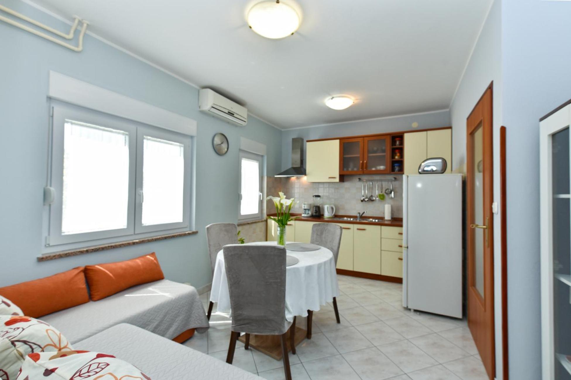 Apartments Nevina 1230 普拉 外观 照片